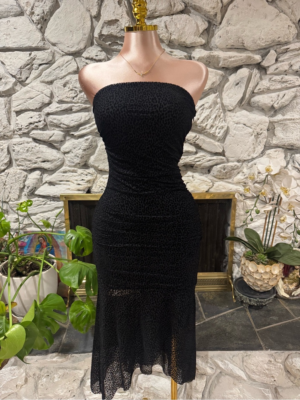 Strapless Black Textured Midi Dress